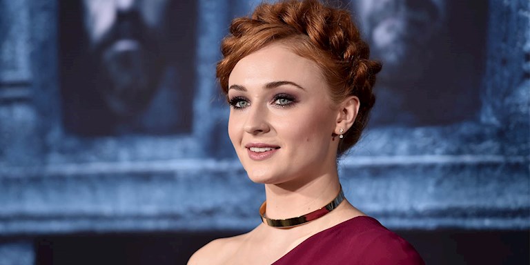 SOPHIE TURNER GAME OF THRONES ‘SPOILERI’ MI VERDİ?